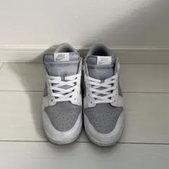 Nike ダンク ロー グレー/ホワイト スニーカー