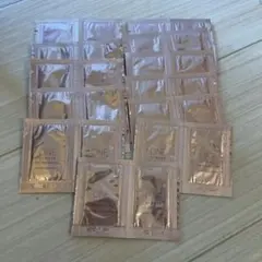 ONE BY KOSE ワンバイコーセー　ザ リンクレス W シワ24回分ラス1のサムネイル