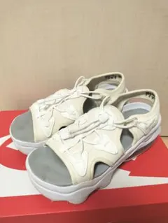 NIKE AIR MAX KOKO SANDAL〈23cm〉ホワイト