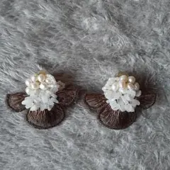 ブラウン イヤリング ハンドメイド品