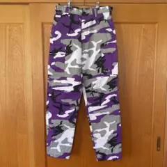 迷彩カーゴパンツ