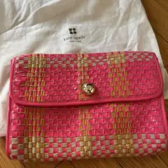 ケイトスペード　ピンククラッチ