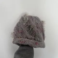 ファー付きケーブル編みニット帽