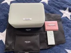 PRADA 、収納ボックス、メイクアップリムーバー、AUGMENTED SKIN