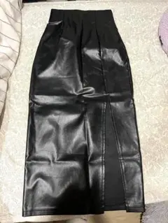 レザースカート