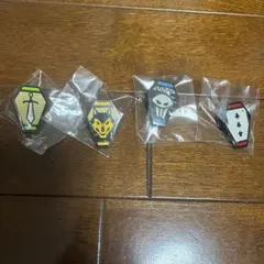 ツイステッドワンダーランド ピンズセット