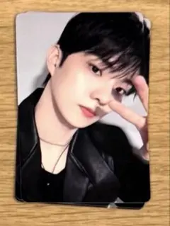 THE BOYZ yizhiyu 一直娱 2.0 ヨントン 特典トレカ 9枚 THE BOYZ ニュー yizhiyu 一直娱 2.0 ヨントン特典 トレカ - メルカリ