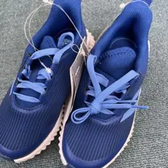 新品未使用！アディダス　17 スニーカー　青