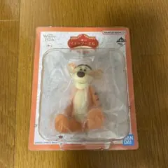一番くじ くまのプーさん F賞 ティガー ぬいぐるみ風フロッキーフィギュア