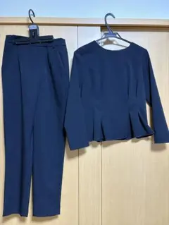 NATURAL BEAUTY BASIC パンツスーツセットアップ　黒　卒業式