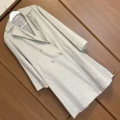 ユニクロ★￼￼ライトベージュ トレンチコート