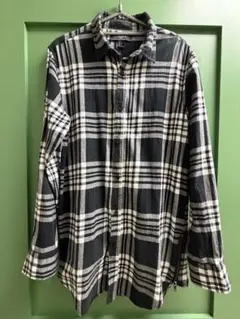 FOREVER 21 ブラック/ホワイト ロング丈チェック シャツ メンズS