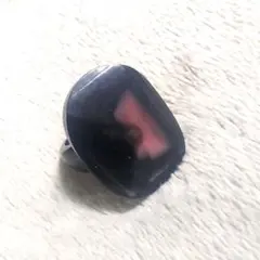 Item thumbnail for item 81d2e917-34e3-4ae9-87d4-1fe5d9db5dc0