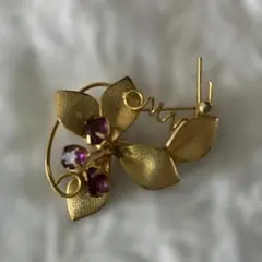 花と葉のデザイン ブローチ