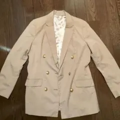 ベージュ ダブルブレストジャケット ゴールドボタン
