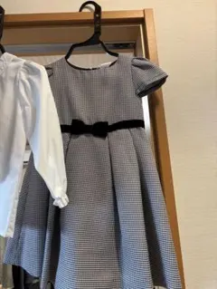 キャサリンコテージ黒ボレロ千鳥柄ワンピースと白ブラウスセット