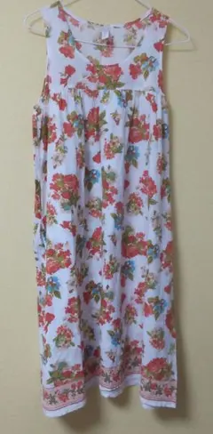 リトルマーケット 花柄ノースリーブワンピース