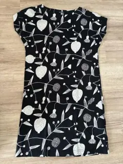 ★マリメッコMarimekko ひざ丈ワンピース 半袖 ボタニカル柄★S★のサムネイル
