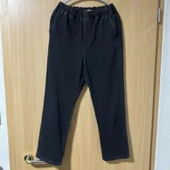 GLOBAL WORK ブラックストレッチデニム風パンツ 150サイズ