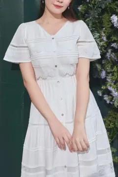 匿名配送】新品タグ付きherlipto Bonnie Lace Dress S - メルカリ