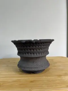 【入手困難】うるま陶器の植木鉢　陶器鉢　作家鉢　パキポディウムグラキリス 入手困難】うるま陶器の植木鉢 陶器鉢 作家鉢 パキポディウム