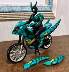 グライムカイザル レイズナー ガレージキット フィギュア 海洋堂 山口