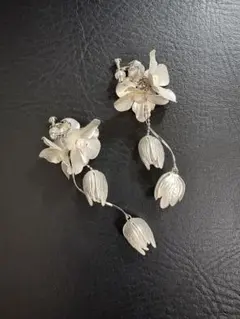 花モチーフ ブライダルイヤリング