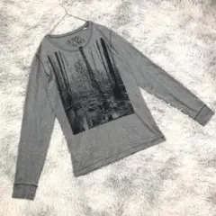人気✨DIESEL ディーゼル【M相当】ロングTシャツ✨プリントデザイン