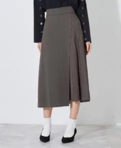 WRAPINKNOT×STUDIOUS限定ラメプリーツスカートのサムネイル
