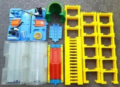 まとめて プラレール 橋脚 トンネル 踏切 部品 鉄道玩具 おもちゃ こども