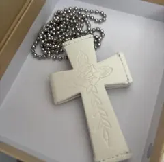 SCULPTOR スカルプター クロスストラップウォレット Ivory