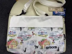 スタジオジブリ 魔女の宅急便 アウトドアプロダクツ サコッシュ ジジ ジブリ