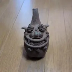 醤油差し 「しょうゆさシーサー」 比嘉泥彿作 - メルカリ