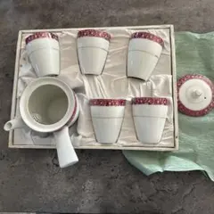 茶器セット　急須と湯飲み　湯呑み5個セット　レトロ　おしゃれ　未使用