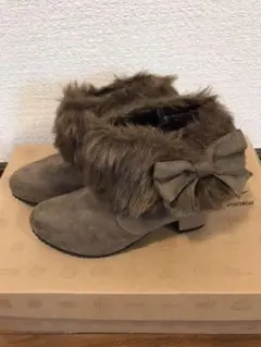 女の子用ショートブーツ ファー付き リボン付き ショートブーツ