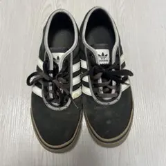 た*X様 adidas ブラック/ホワイト スニーカー