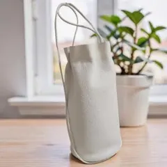 Aeta アエタ レザー ショルダーバッグ 巾着 バケットバッグ クリームのサムネイル