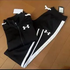 Under Armour ジャージセット 黒　ガール150サイズ