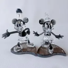 超美品　スワロフスキー　「蒸気船ウィリー」ミッキー＆ミニー【2013年限定生産】 スワロフスキー製の「蒸気船ウィリー」ミッキー＆ミニー【2013年限定