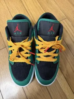 NIKEエアジョーダン キッズスニーカー