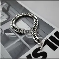 Item thumbnail for item 2ff29ca9-8190-4d85-aba8-474c04b3cbee