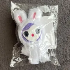 TWICE CHAEYOUNG チェヨン バックチャーム キーホルダー うさぎ - メルカリ