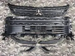 新型デリカD5 MC後フロントパーツ7点セット ラバーチッピング塗装 新型デリカD5 MC後フロントパーツ6点セット ラバーチッピング塗装
