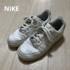 NIKE AIR FORCE 1 ホワイト　サイズ24cmのサムネイル