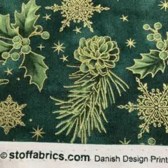 stoffabrics✨グリーン✨柊 松ぼっくり 雪の結晶✨ゴールド✨生地ハギレ