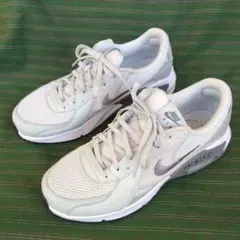 【美品】ウィメンズ ナイキ エアマックス エクシー
