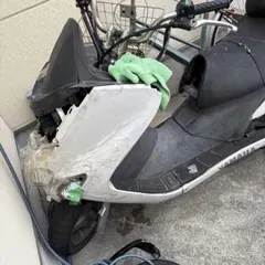 YAMAHA マジェスティ ホワイト 本体事故車　大阪のサムネイル