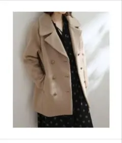 La TOTALITE ベージュ ウールモッサミドル　ピーコート