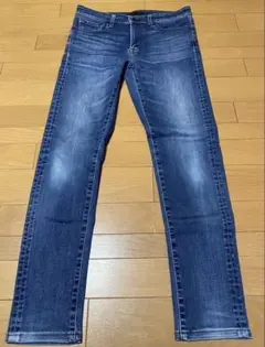 UNIQLO スキニー　テーパード　ウルトラストレッチデニム 31インチ79㎝