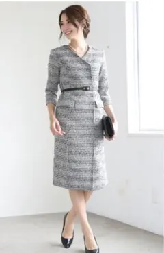 Dress Lab 落ち着いた華やかさ ワンピーススーツ　Mサイズ、Lサイズ